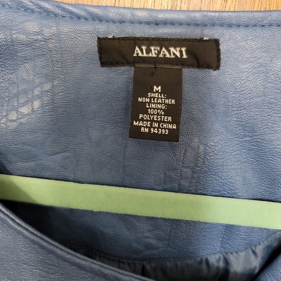 NWOT. Alfani heather blue faux leather bomber jacket. Size M. (509) - Picture 3 of 8
